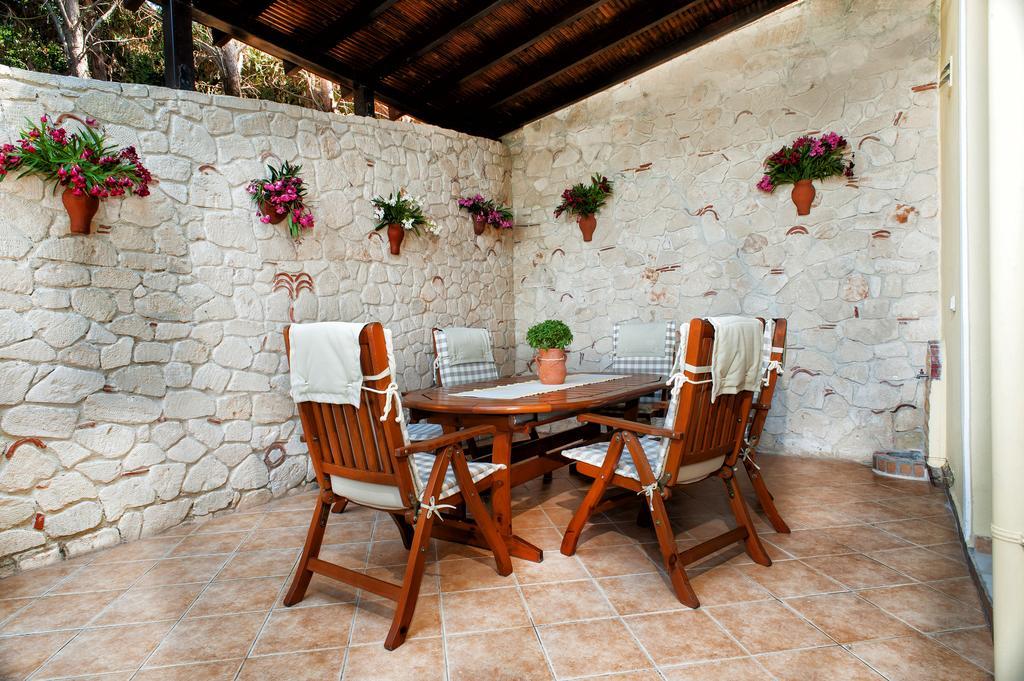 Villa Pefkohori Экстерьер фото